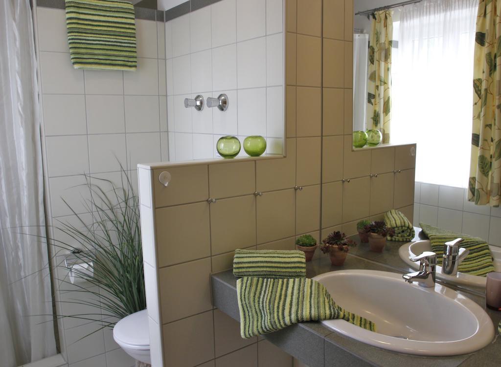 Apart-Hotel Pension Rossmayer Bad Füssing Szoba fotó